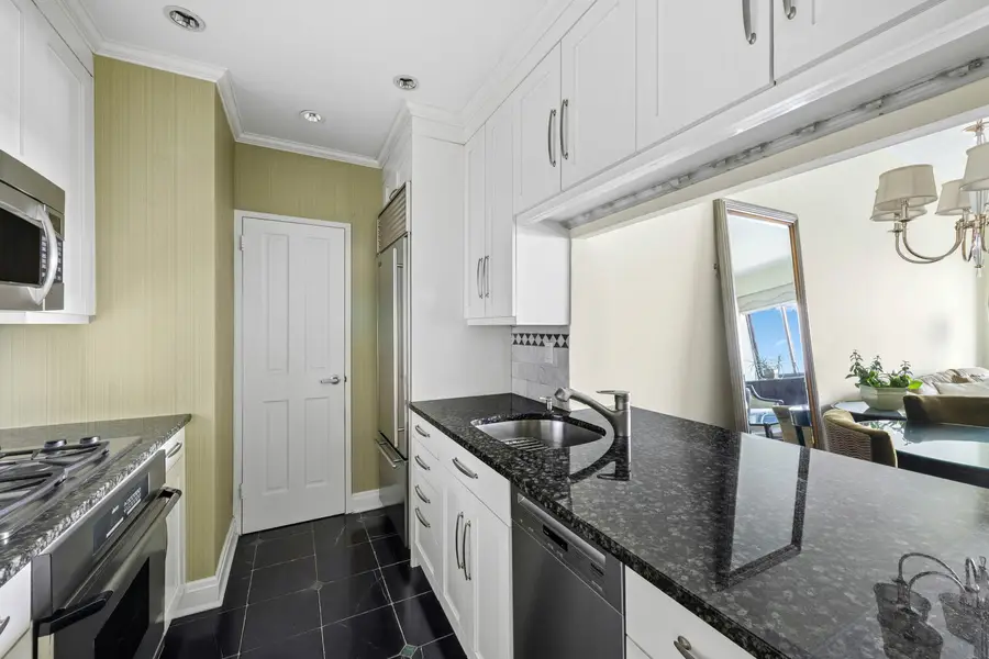 377 Rector Place #26A, Manhattan, NY 10280 - #3
