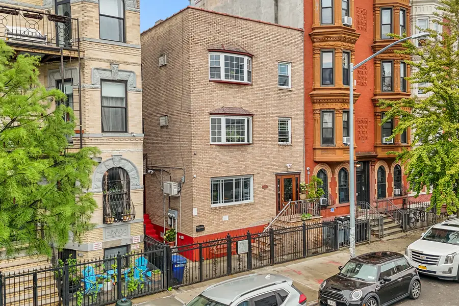 154 Pulaski Street, Brooklyn, NY 11206 - #3
