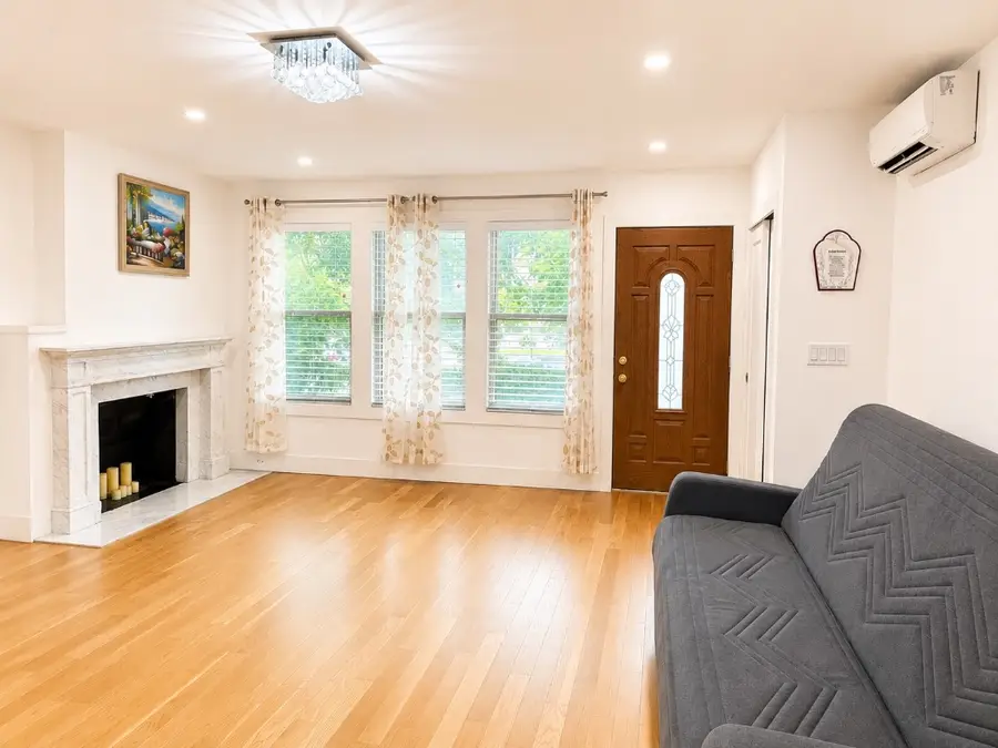 6766 Exeter Street, Queens, NY 11375 - #2