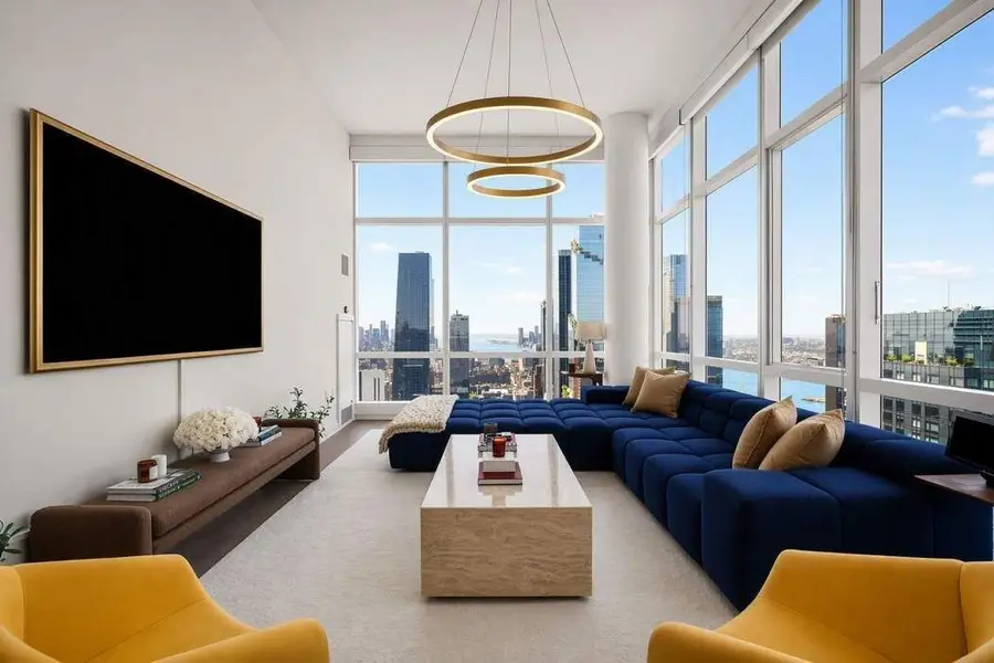 460 W 42nd Street #Penthouse 1J, Manhattan, NY 10036 - #2