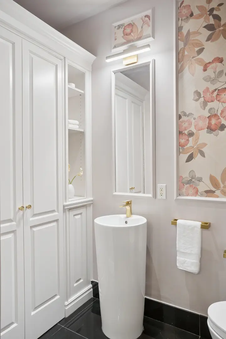 180 W 58th Street #3C, Manhattan, NY 10019 - #3