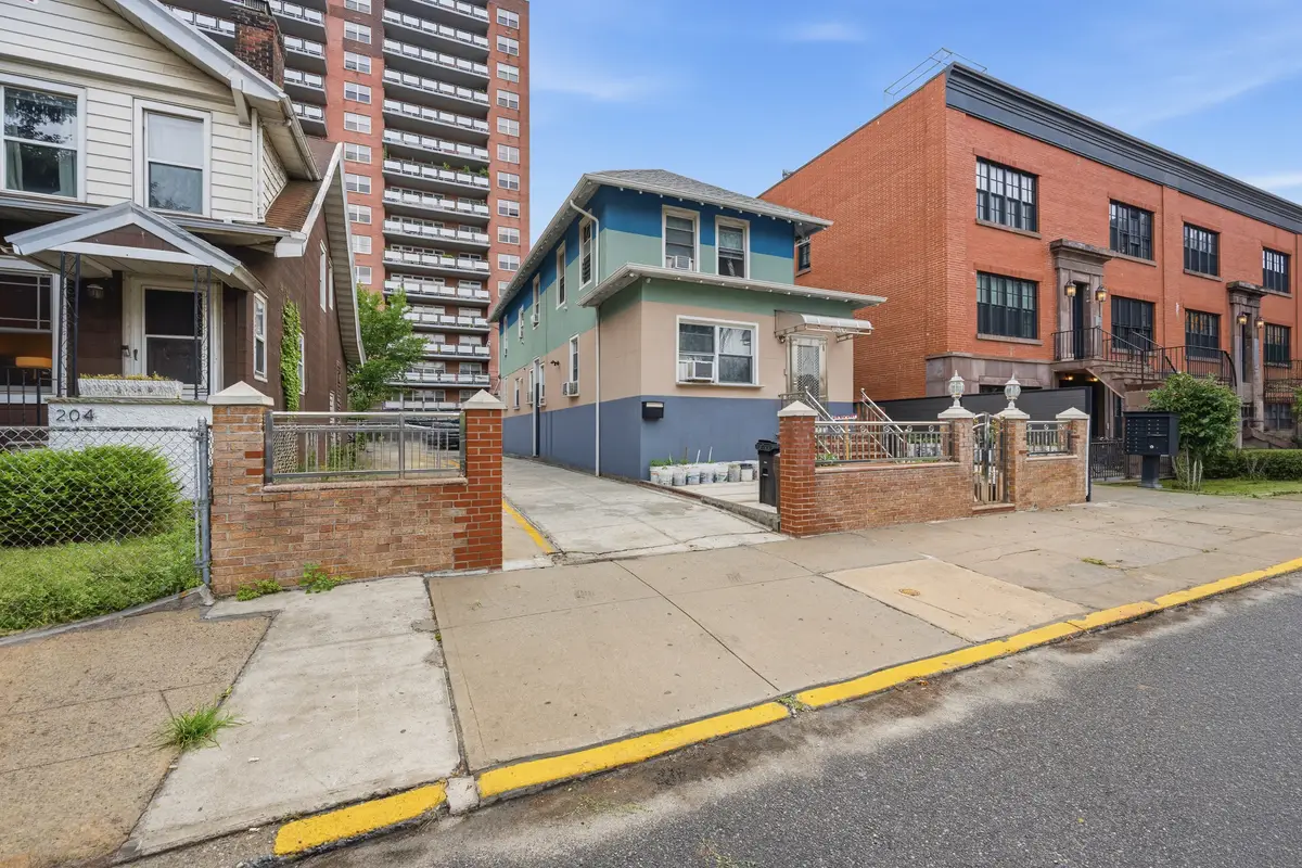 200 E 7th Street, Brooklyn, NY 11218 - #1
