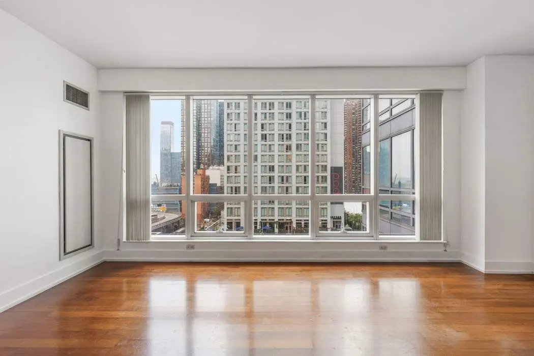 350 W 42nd Street #10M, Manhattan, NY 10036 - #1