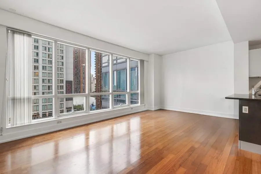 350 W 42nd Street #10M, Manhattan, NY 10036 - #2