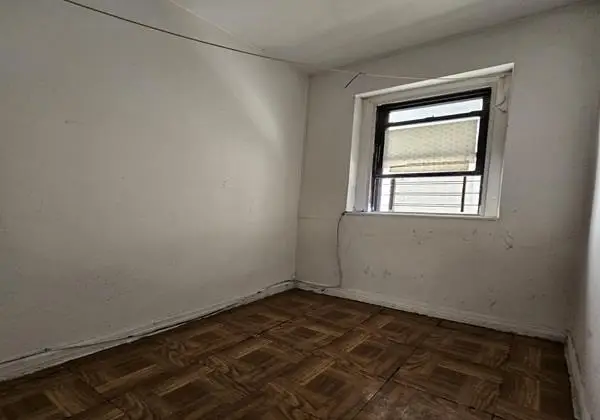 21-15 33rd Street #2-C, Astoria, NY 11105 - #3