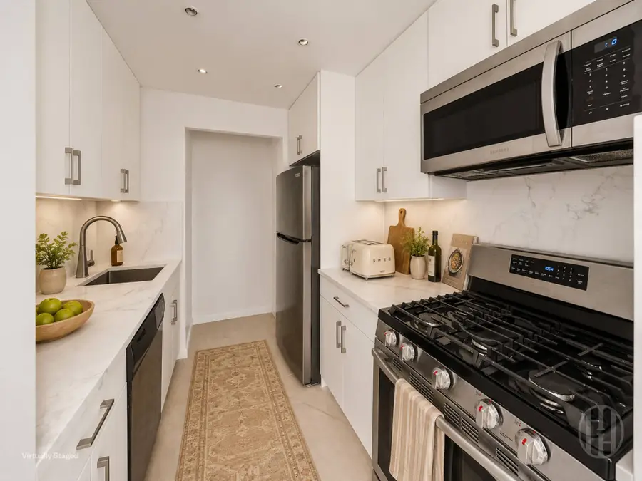 40 E 94th Street #4K, Manhattan, NY 10128-0709 - #2