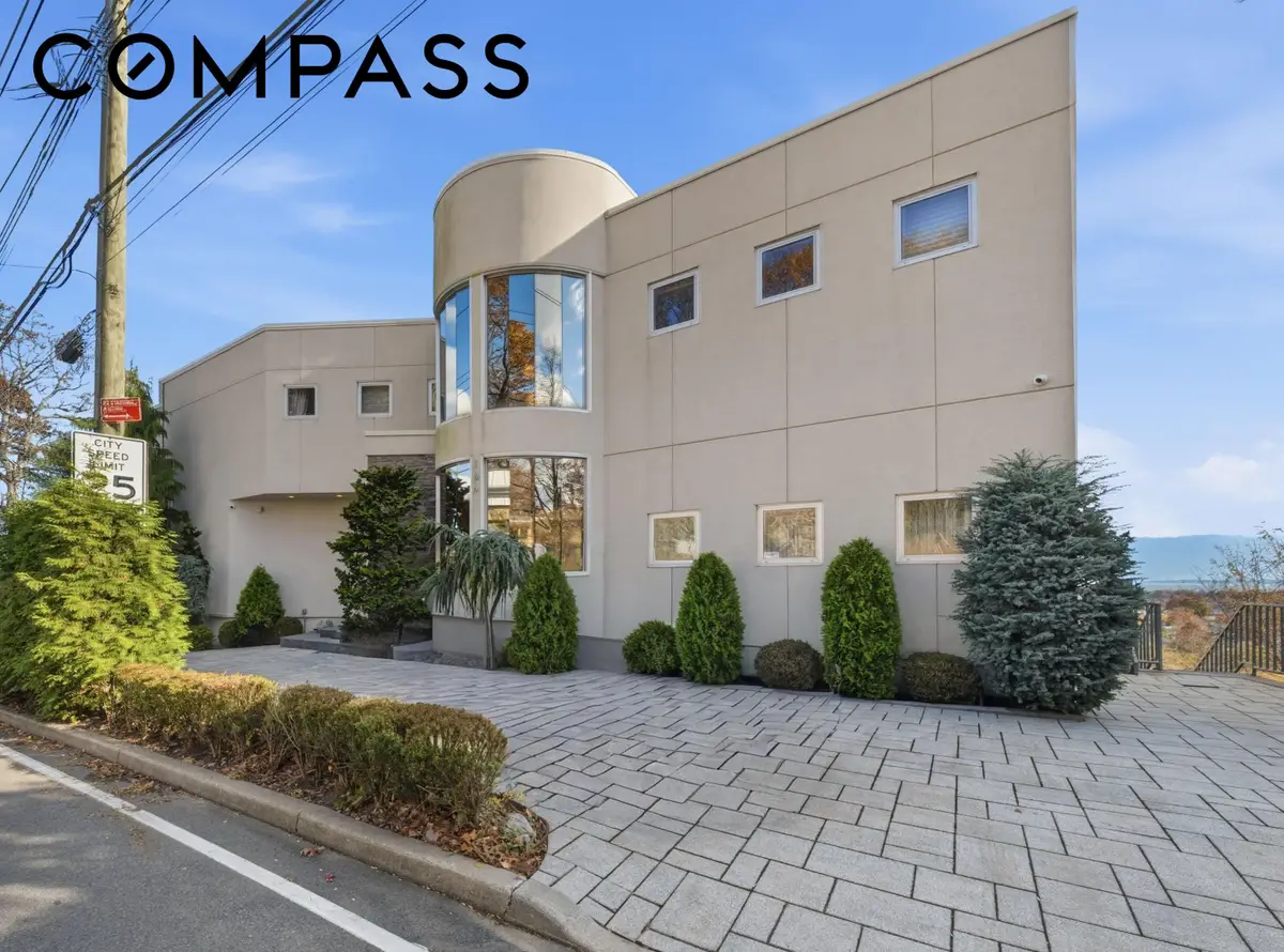 186 Flagg Place, Staten Island, NY 10304 - #1