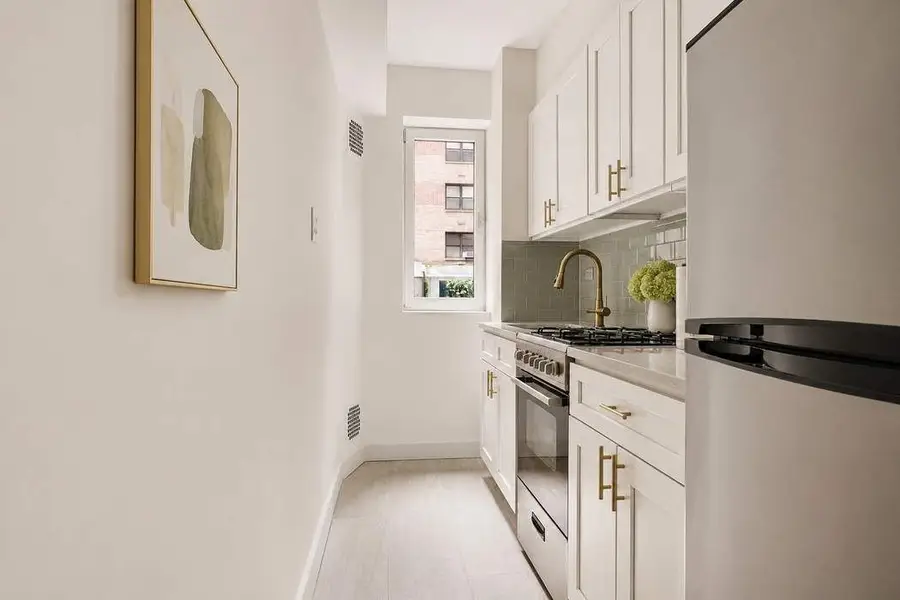 120 Central Park S #3D, New York, NY 10019 - #3