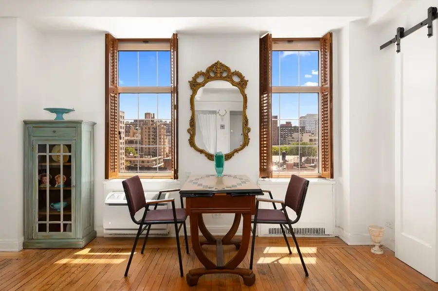 405 W 23rd Street #10F, Manhattan, NY 10011 - #3
