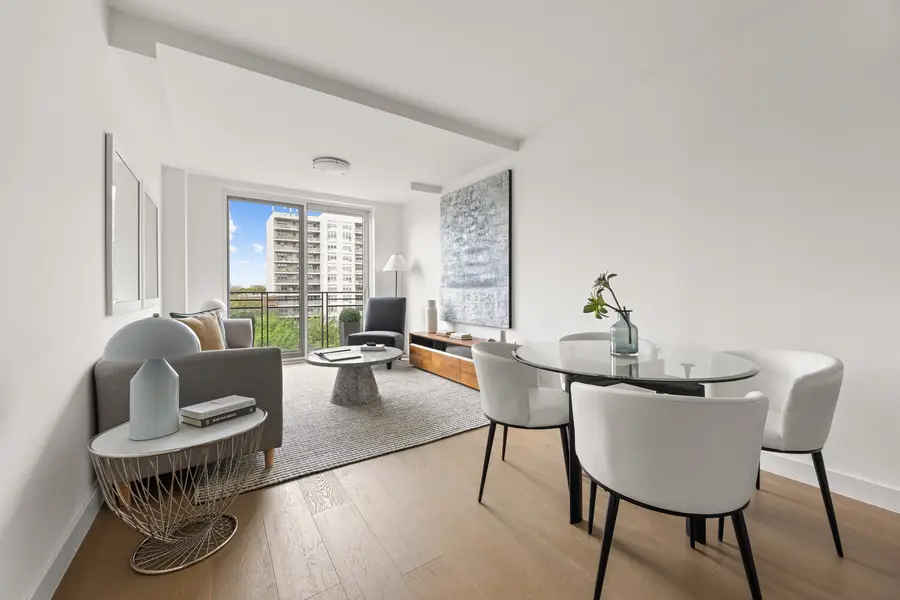 379 Ocean Parkway #6A, Brooklyn, NY 11218 - #3