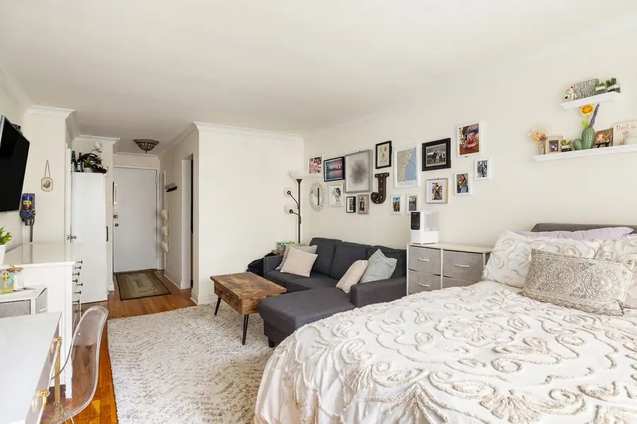 311 E 75th Street #4C, Manhattan, NY 10021 - #2