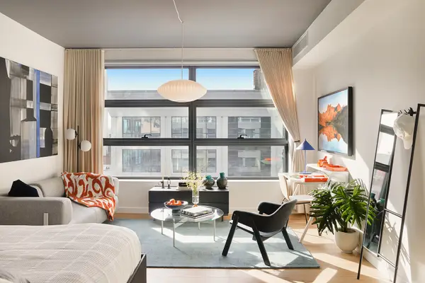547 W 47th Street #708, Manhattan, NY 10036