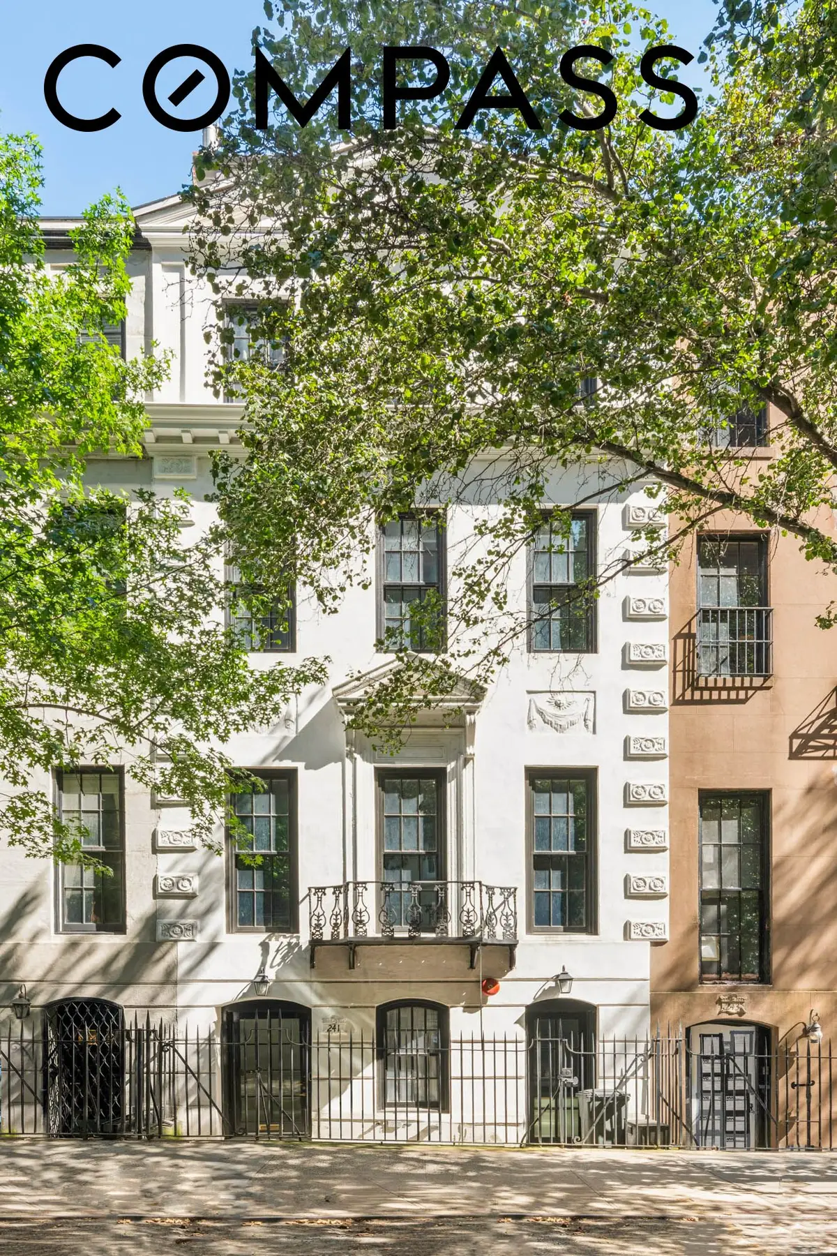 241 E 48th Street, Manhattan, NY 10017 - #1