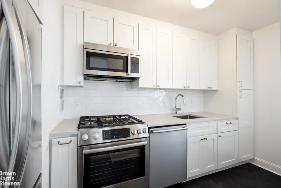 345 E 52nd Street #5G, Manhattan, NY 10022 - #2