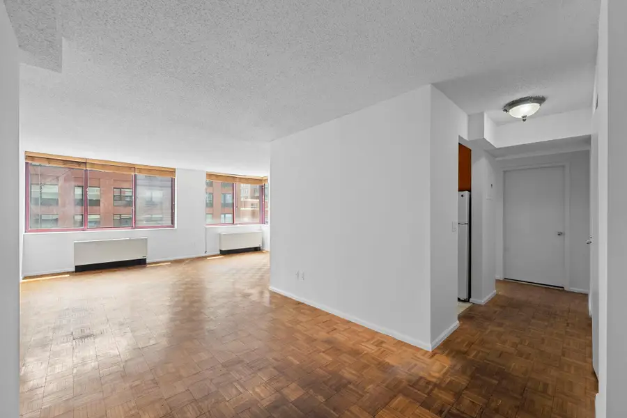 4-74 48th Avenue #9-N, Queens, NY 11109 - #2