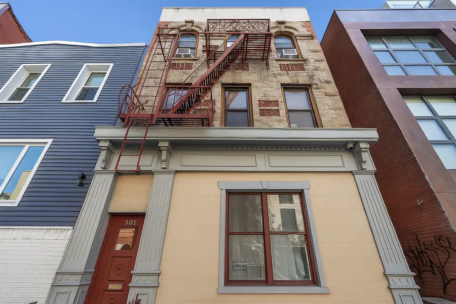 381 Manhattan Avenue, Brooklyn, NY 11211 - #3