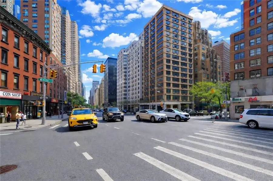 301 E 45th Street #9A, Manhattan, NY 10017 - #2