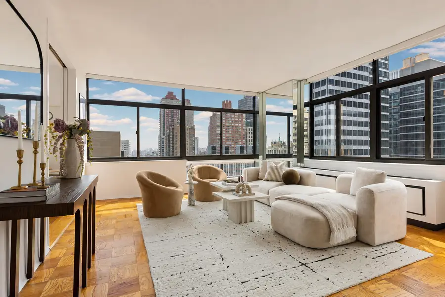 303 E 43rd Street #25B, New York, NY 10017 - #2