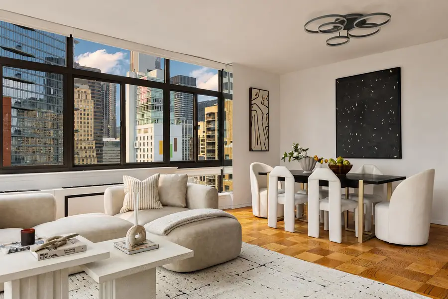 303 E 43rd Street #25B, New York, NY 10017 - #3