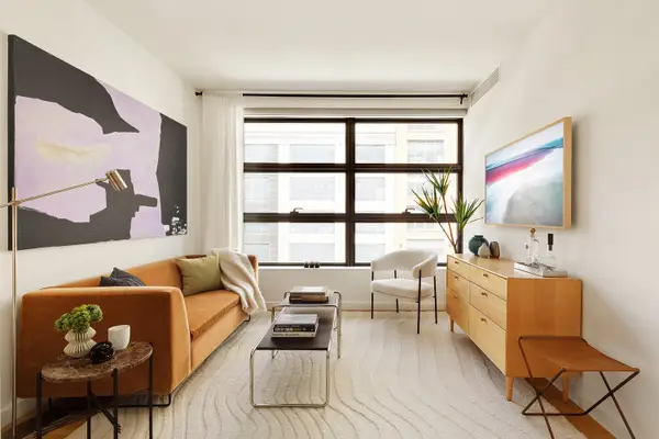 547 W 47th Street #521, Manhattan, NY 10036