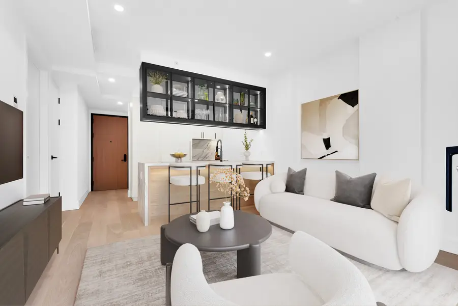 33-10 38th Avenue #601, Queens, NY 11101 - #2
