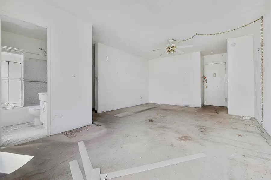 1020 Grand Concourse #11RR, Bronx, NY 10452 - #2