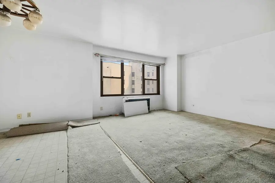 1020 Grand Concourse #5A, Bronx, NY 10452 - #2