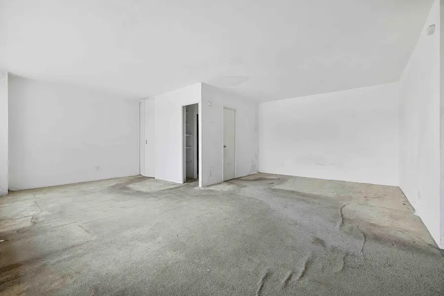 1020 Grand Concourse #8H, Bronx, NY 10452 - #2