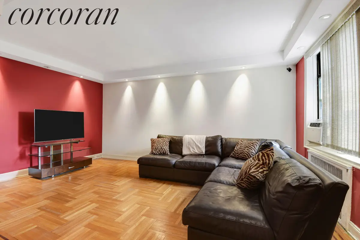 657 E 26th Street #3N, Brooklyn, NY 11210 - #1