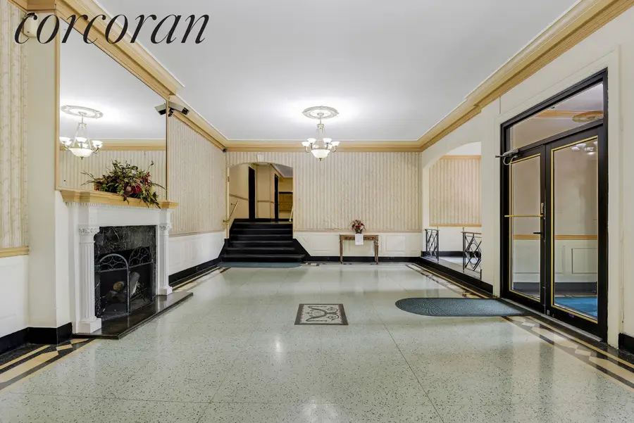 657 E 26th Street #3N, Brooklyn, NY 11210 - #3