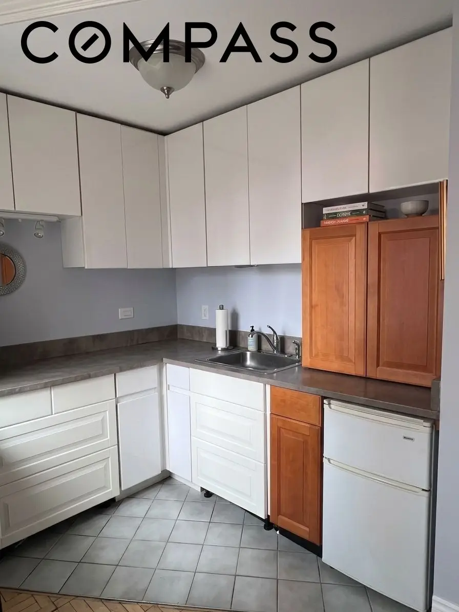236 E 47th Street #28D, Manhattan, NY 10017 - #2