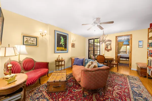 306 W 90th Street #2, Manhattan, NY 10024