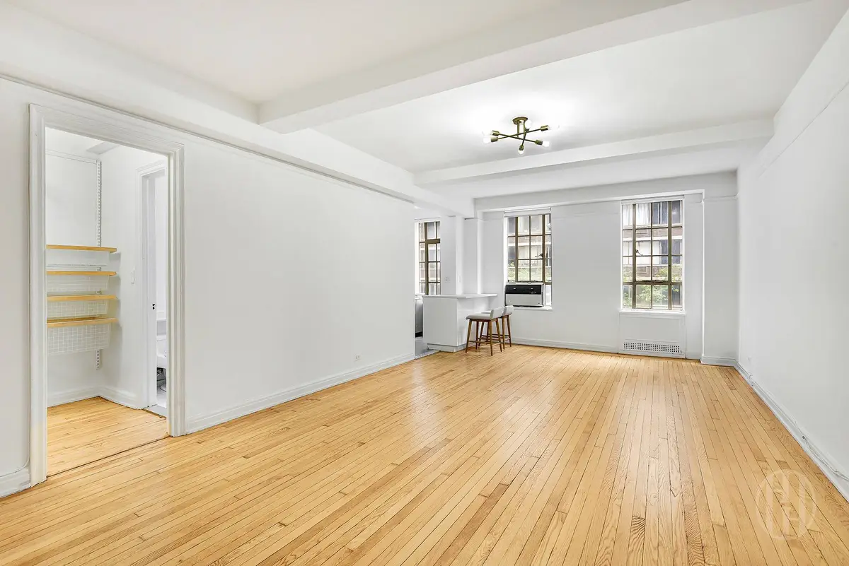 333 W 56th Street #3H, New York, NY 10019 - #1