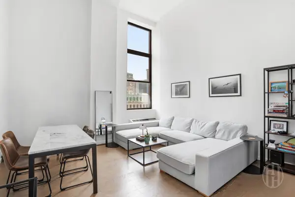 20 West Street #23J, Manhattan, NY 10004-1200