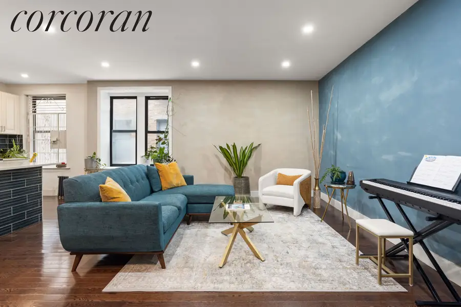 2199 Holland Avenue #3H, Bronx, NY 10462 - #2