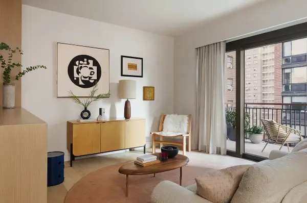428 W 19th Street #6B, Manhattan, NY 10011