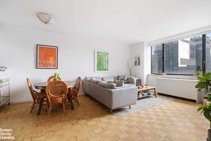 30 W 61st Street #25B, Manhattan, NY 10023 - #2