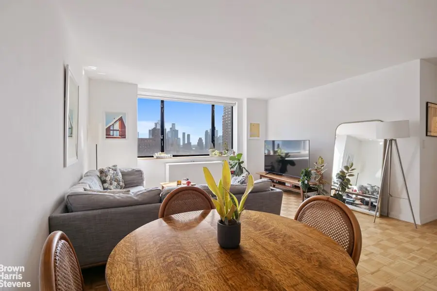 30 W 61st Street #25B, Manhattan, NY 10023 - #3
