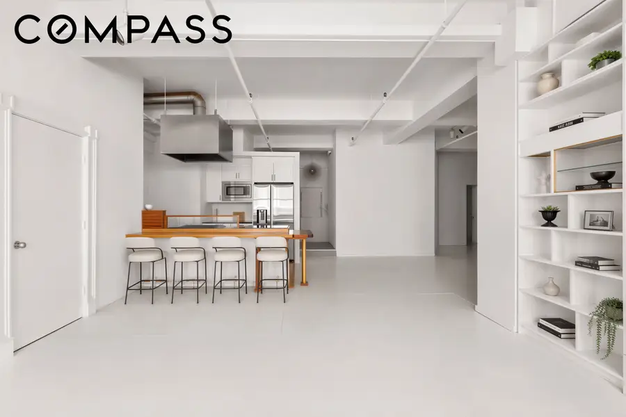 335 W 38th Street #4, Manhattan, NY 10018 - #3