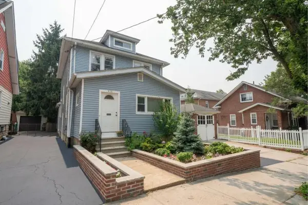 414 E 239th Street, Bronx, NY 10470