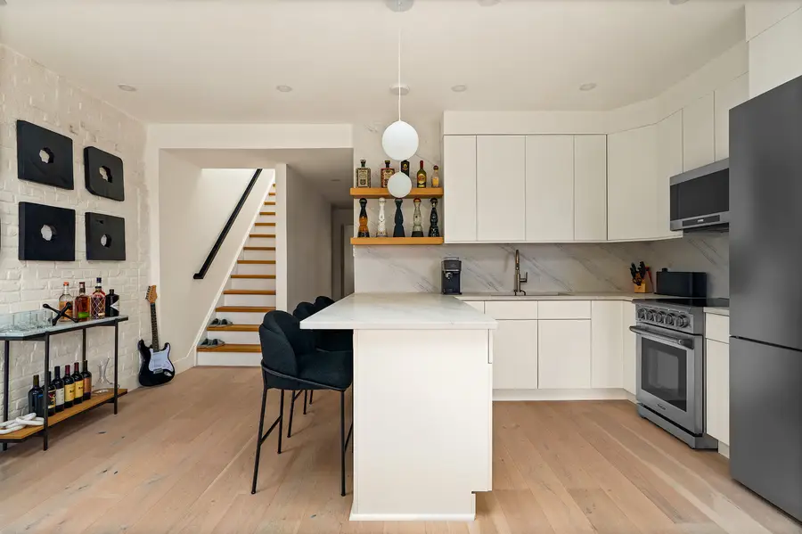 230 Van Brunt Street, Brooklyn, NY 11231 - #3