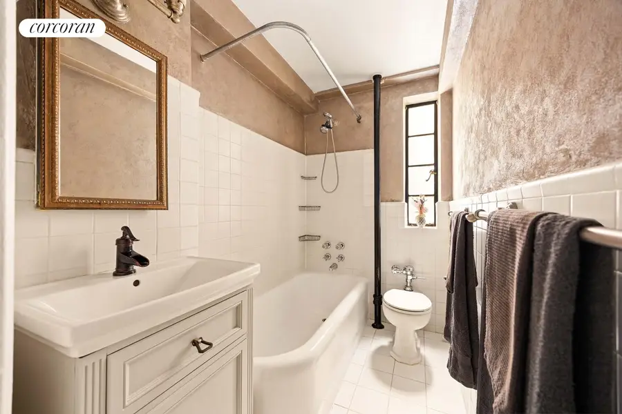 140 E 40th Street #3J, New York, NY 10016 - #3