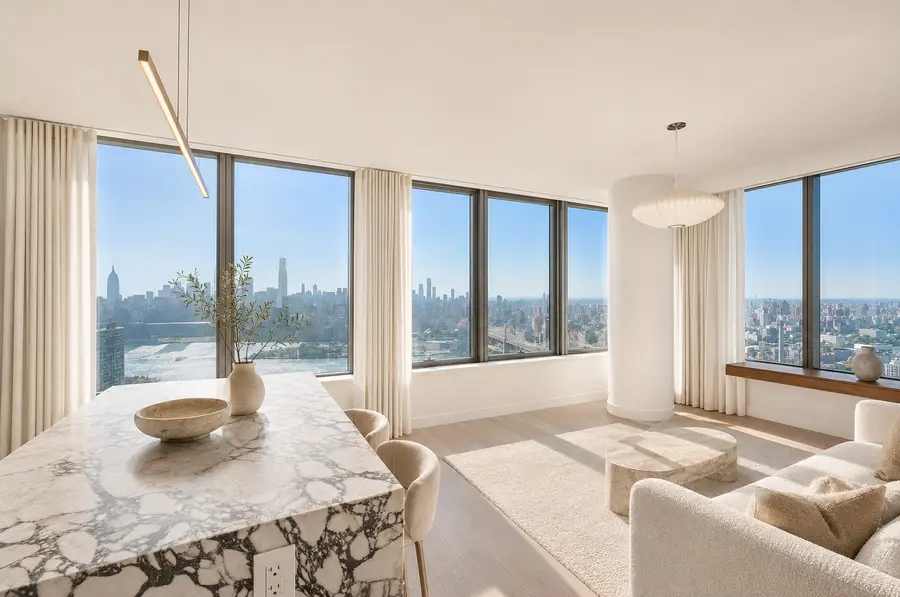 3 Court Square #5702, Long Island City, NY 11101 - #2