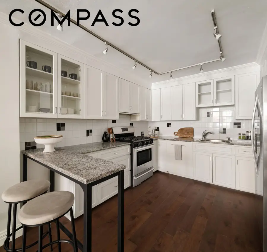 32 Gramercy Park S #2A, Manhattan, NY 10003 - #2