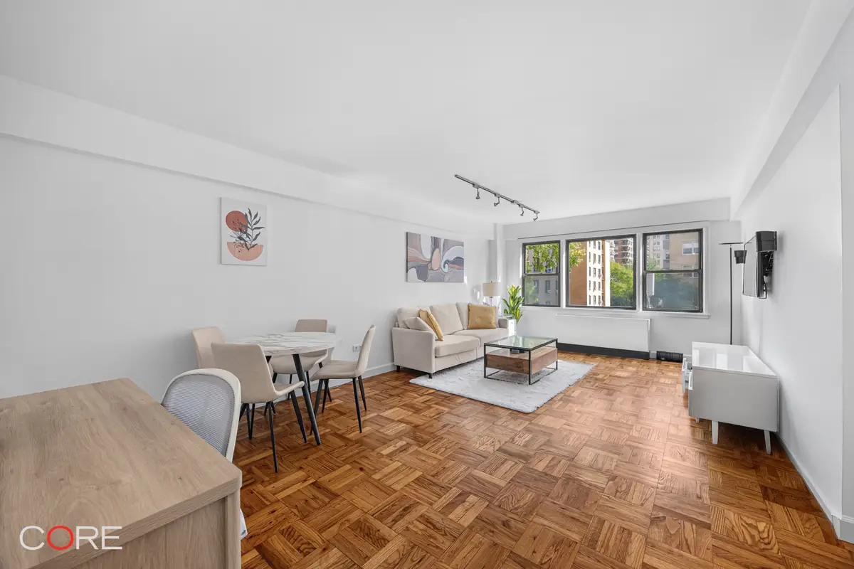 55 E 9th Street #4H, New York, NY 10003 - #1