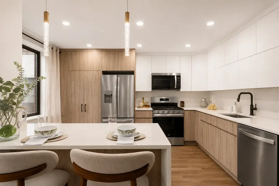 423 95th Street #2H, Brooklyn, NY 11209 - #3