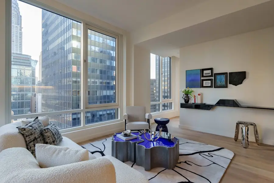 135 E 47th Street #30C, Manhattan, NY 10017 - #3