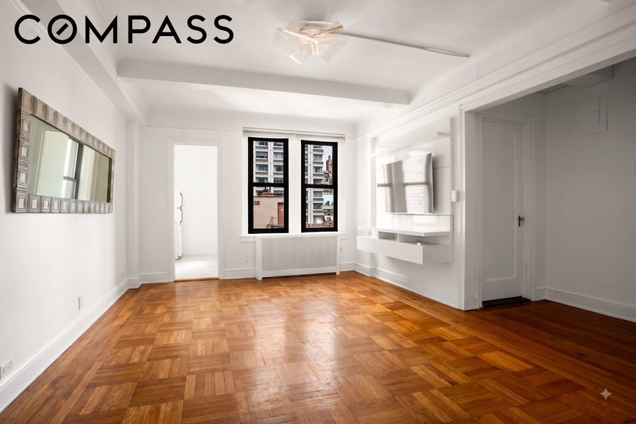 205 E 69th Street #8F, Manhattan, NY 10021 - #2