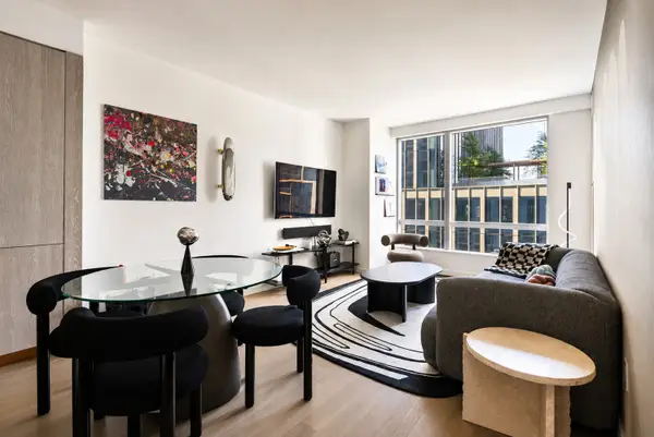 1 City Point #16D, Brooklyn, NY 11201