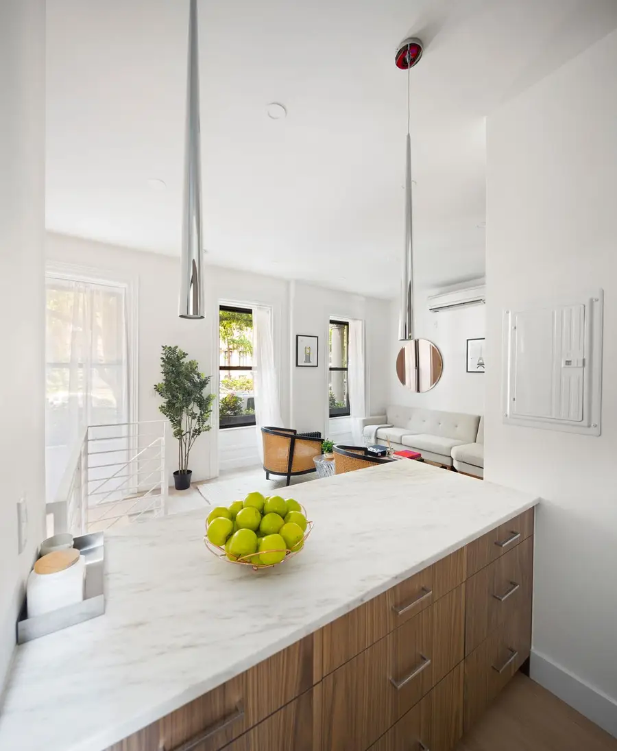 40 Stuyvesant Street #2, New York, NY 10003 - #3
